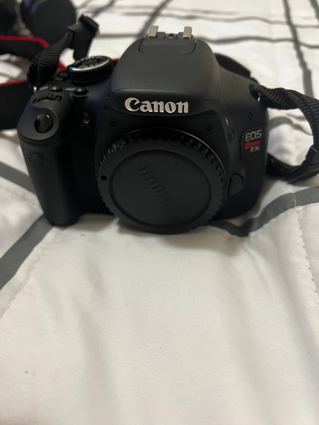 Canon EOS Rebel T3i Digital Camera Kit - photo 2