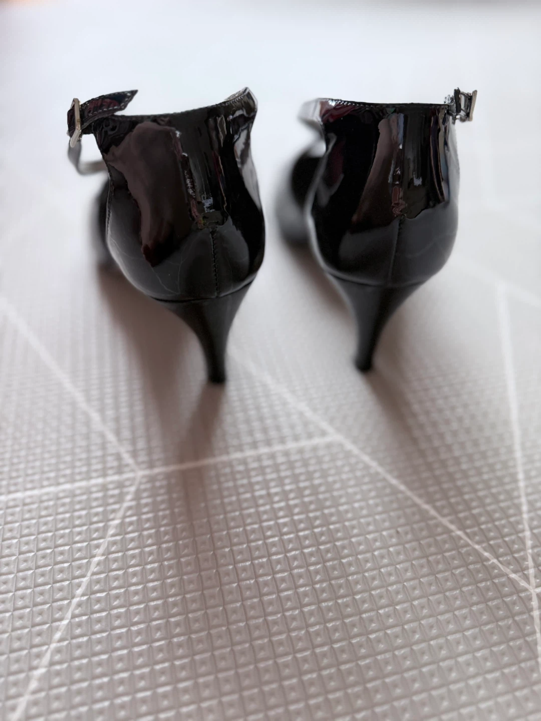Walking Cradles Black Heels Size 8.5W - photo 3
