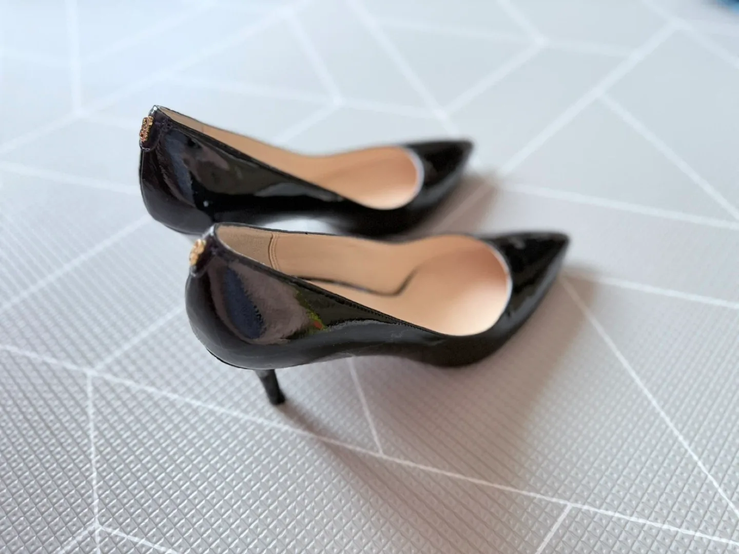 Cole Haan Grand OS Black Heels - Size 8 image indicator(3)