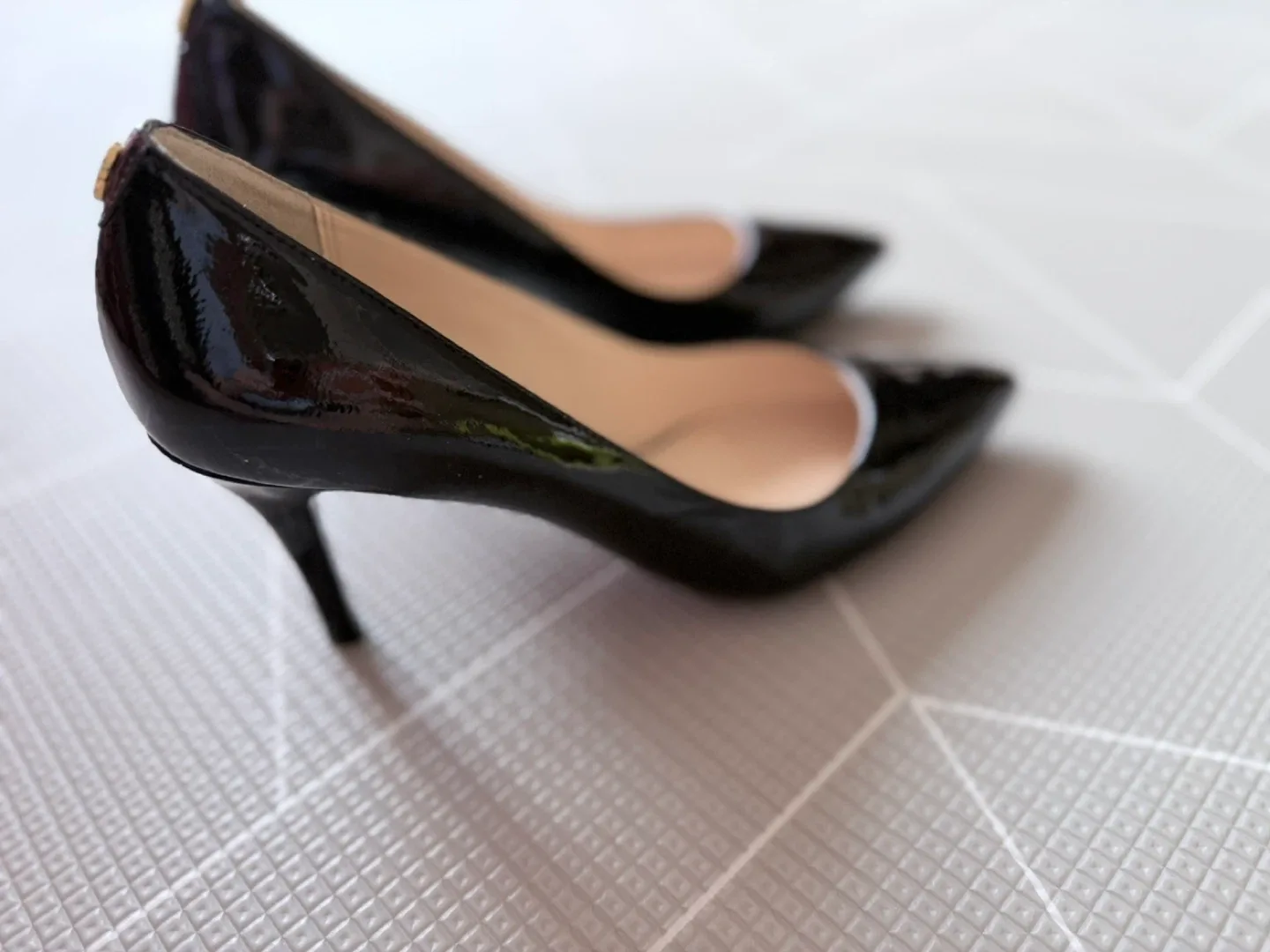 Cole Haan Grand OS Black Heels - Size 8 image indicator(4)