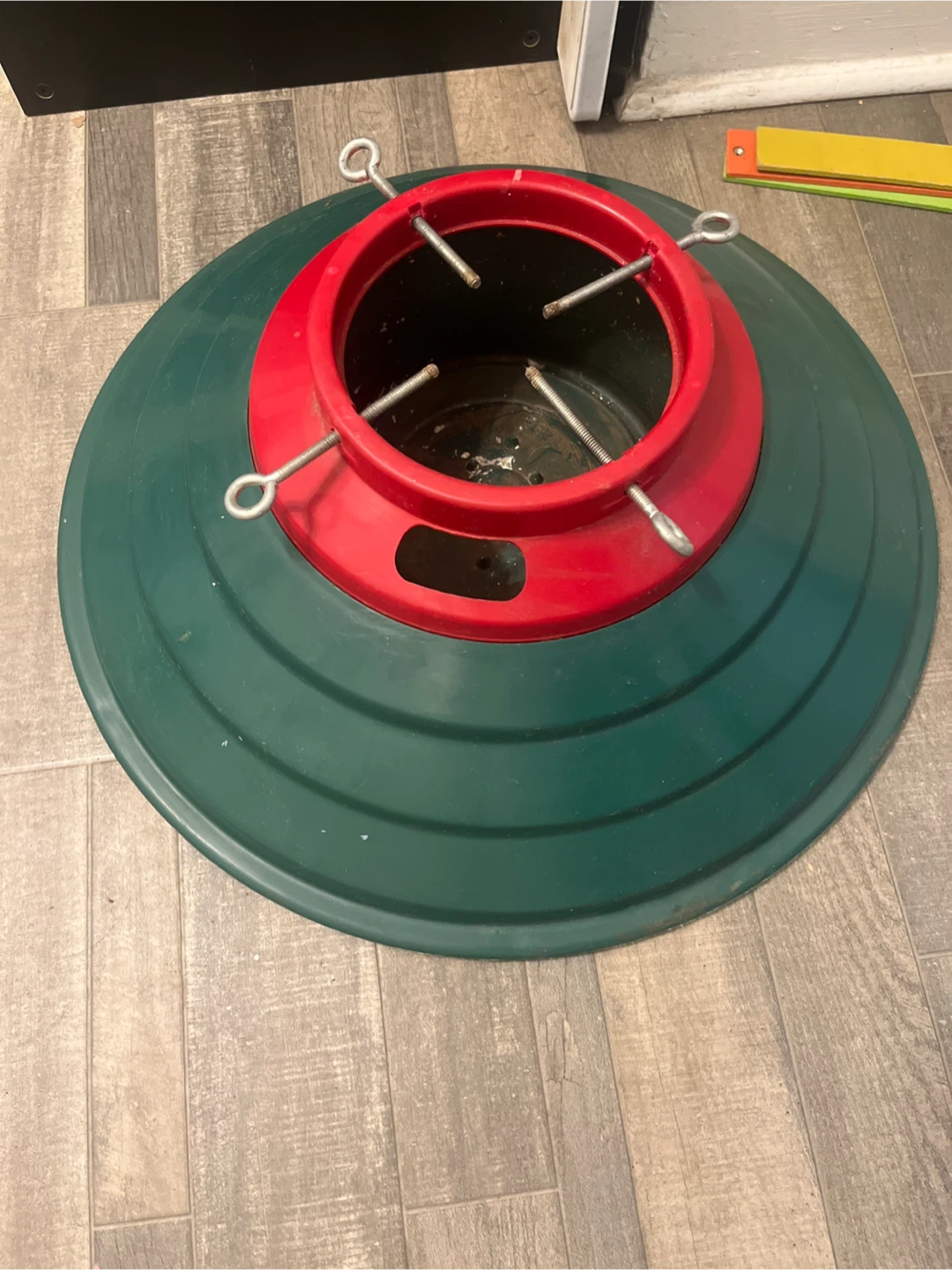 Christmas Tree Stand - Red and Green