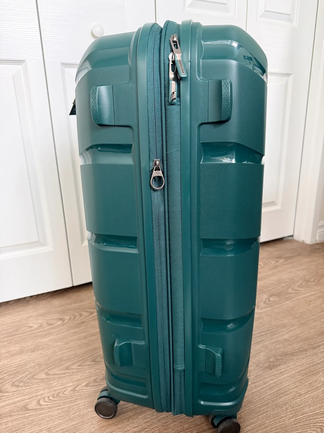 Samsonite Outline Pro Spinner Large - Emerald Green image indicator(2)