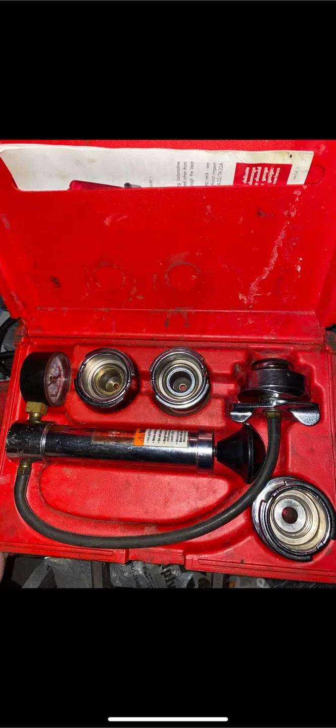 Snap-On Cooling System Pressure Tester Kit