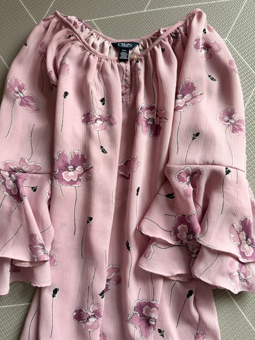 Chaps Pink Floral Blouse - Size M image indicator(3)