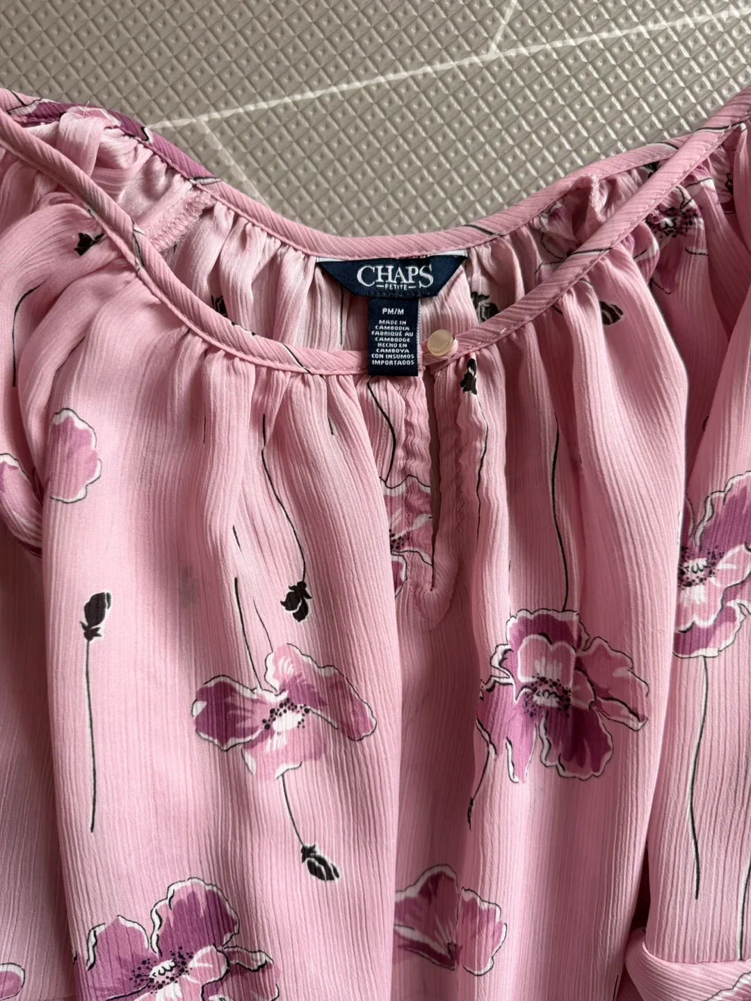 Chaps Pink Floral Blouse - Size M image indicator(2)