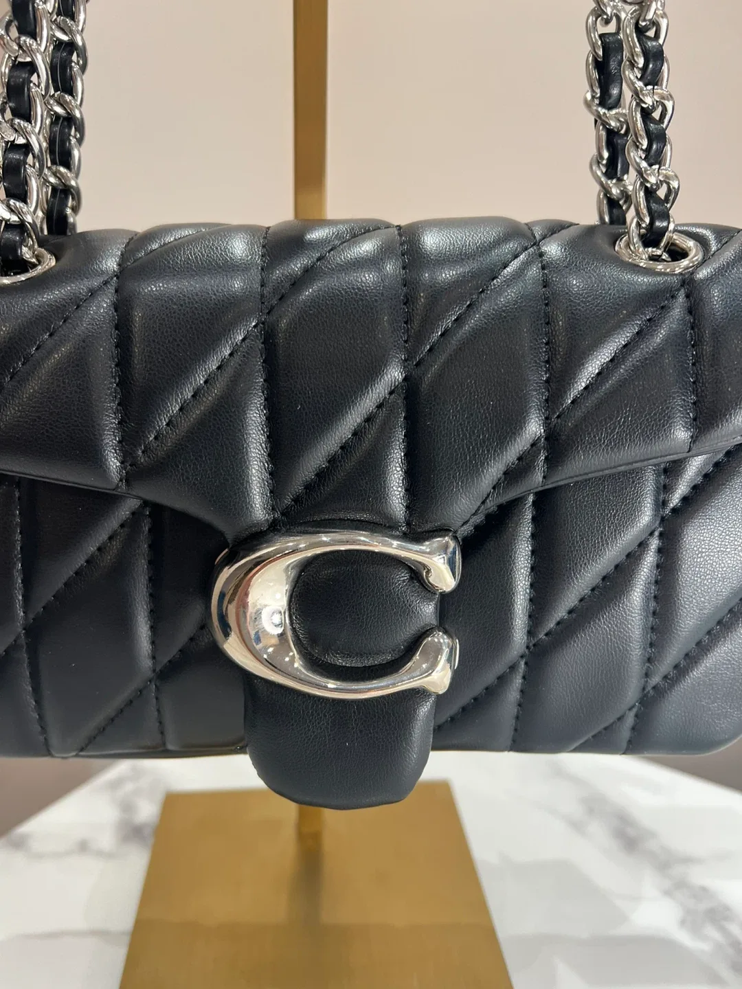 Black coach Tabby purse image indicator(4)