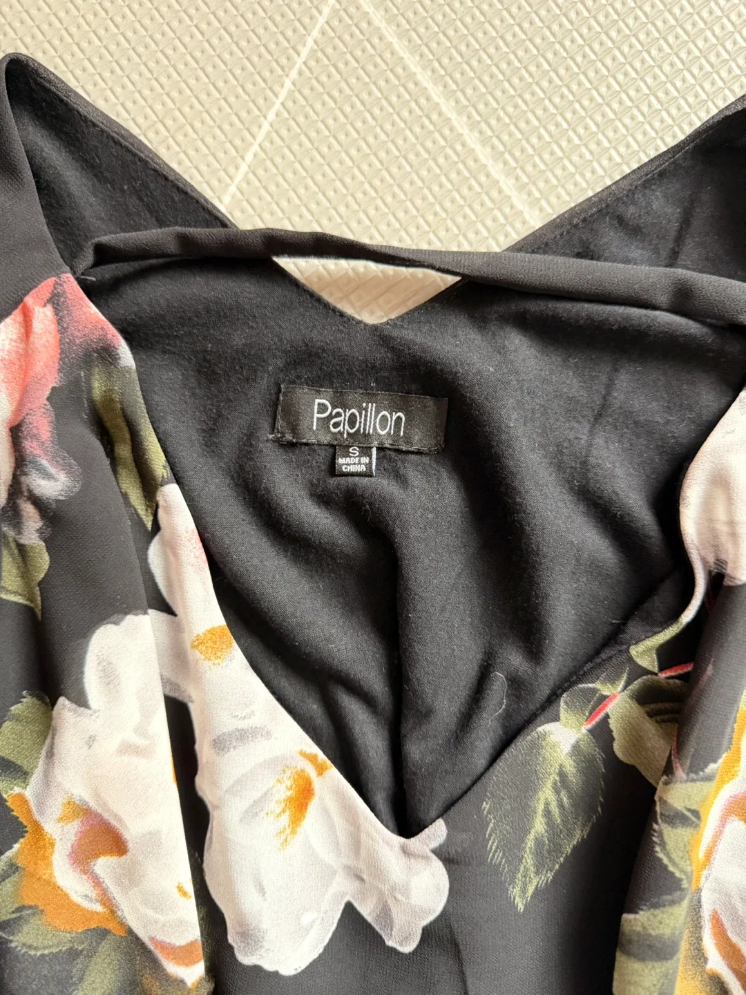 Papillon Black Floral Blouse - Size Small image indicator(2)