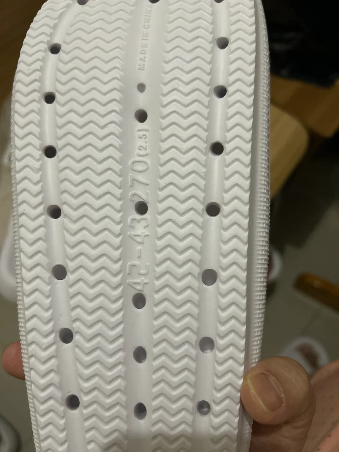 White Slides Size 42-43 image indicator(2)