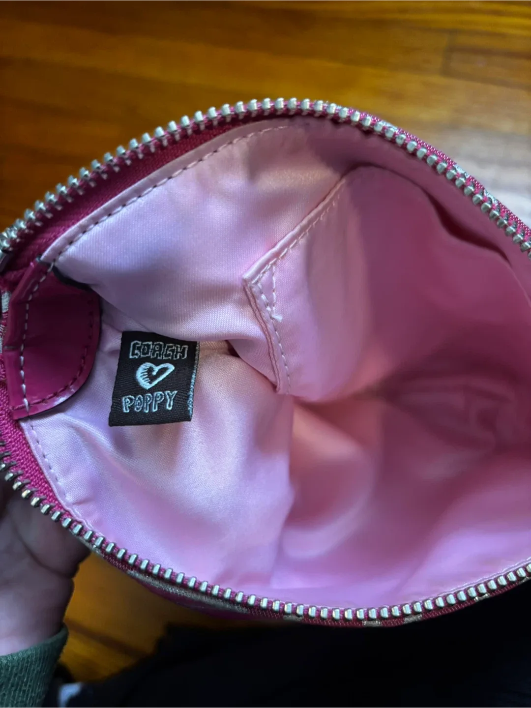 Vintage Coach Poppy Crossbody - Pink image indicator(6)