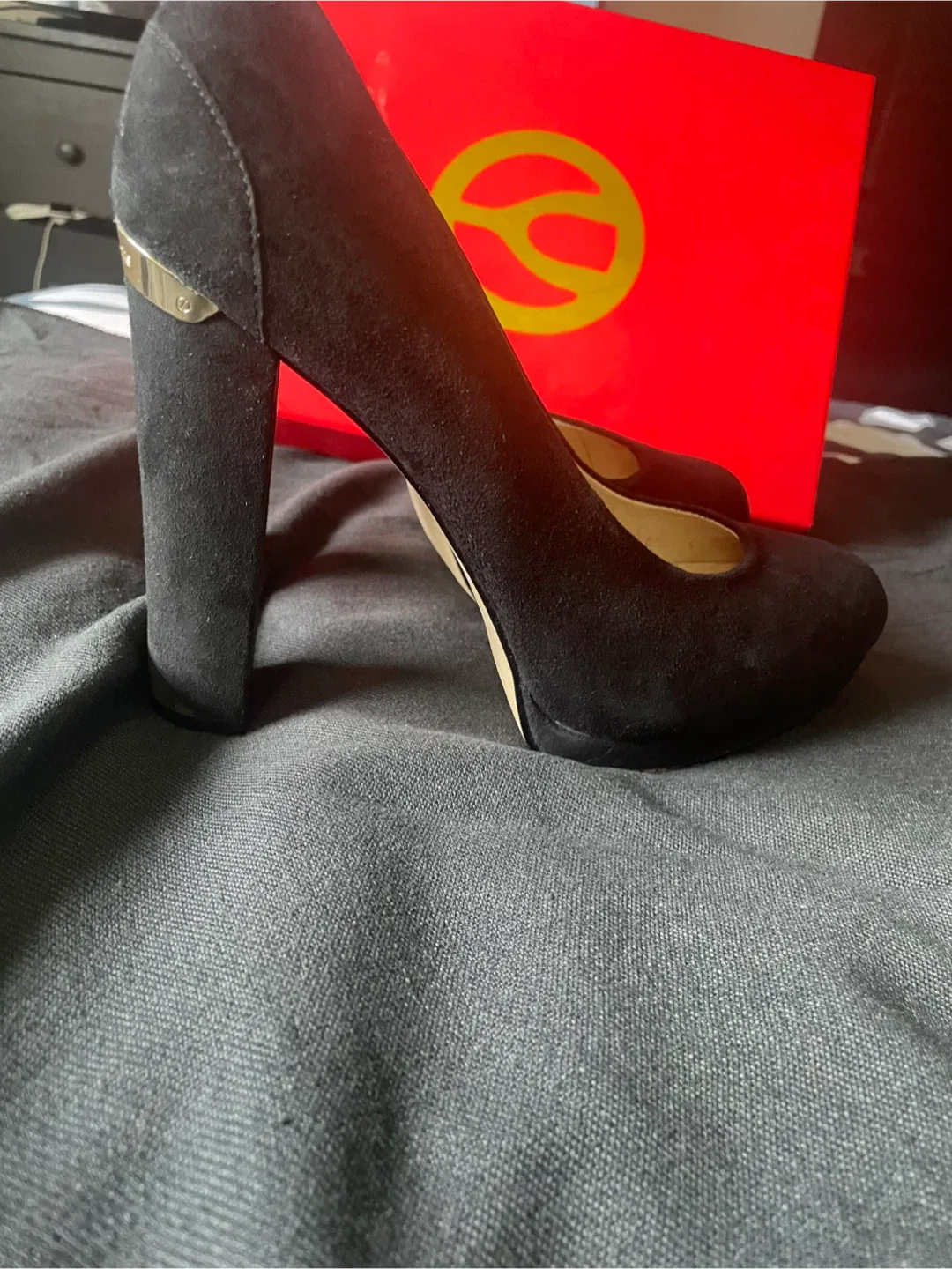 Michael Kors Black Suede Heels Size 8