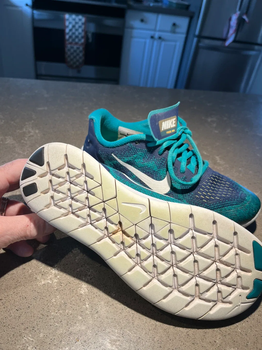 Boys Nike running shoes size 4.5Y