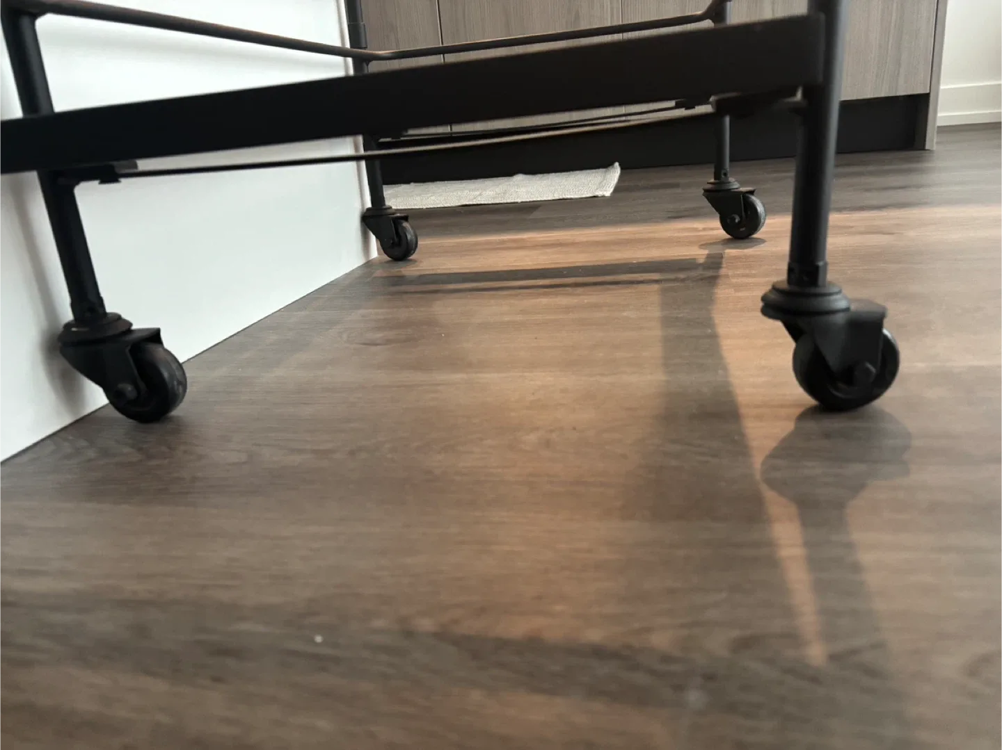 Black Metal & Glass Bar Cart image indicator(6)