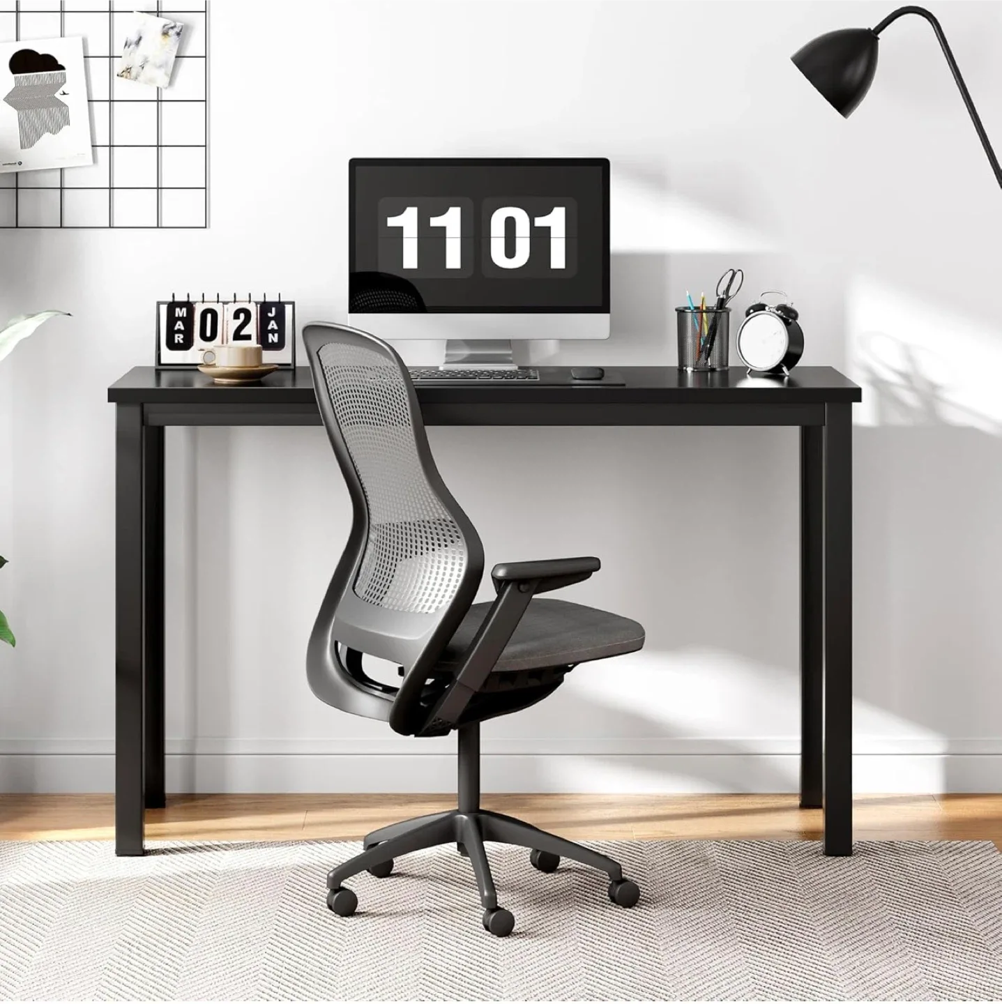 Black Computer Desk - 39.4 x 15.7 inches image indicator(7)
