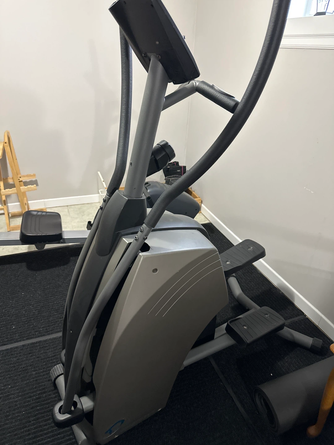 Diamondback Fitness 300 Series Elliptical - photo 4