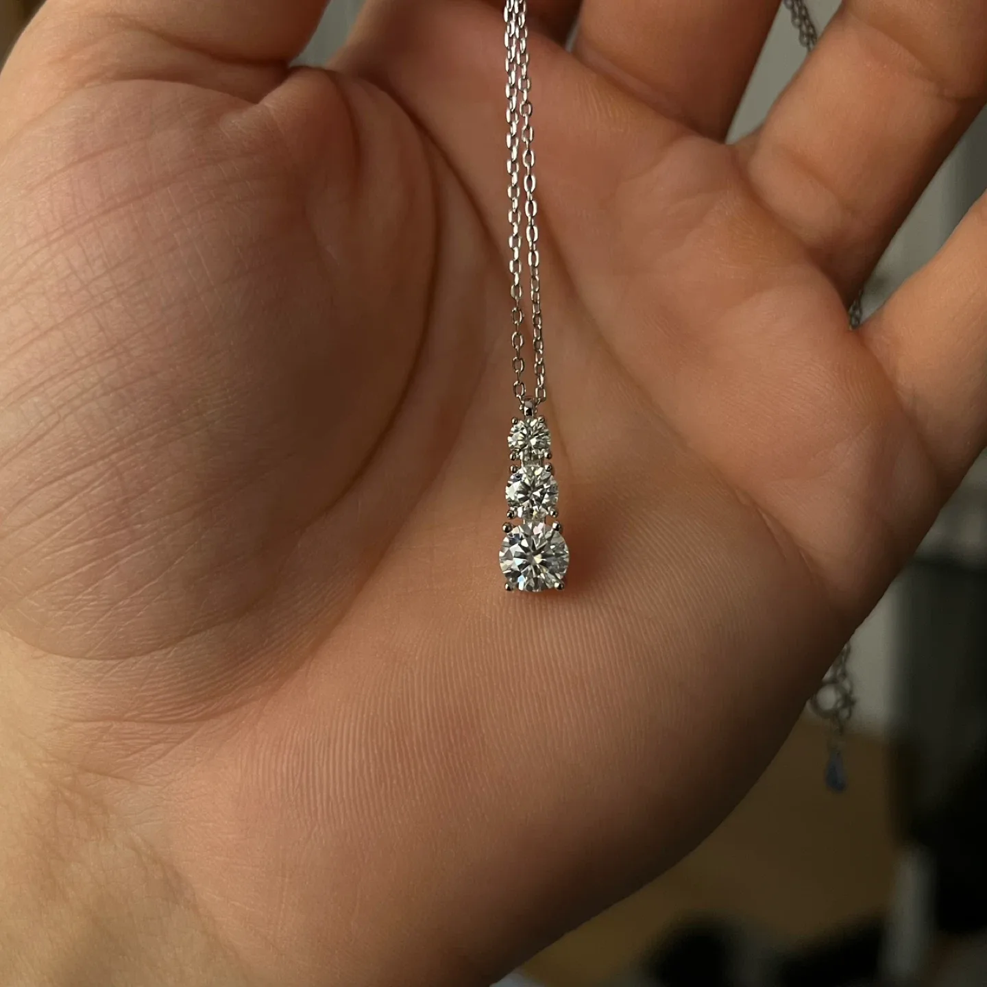 Moissanite Pendant Necklace – Sterling Silver (Brand New) image indicator(3)