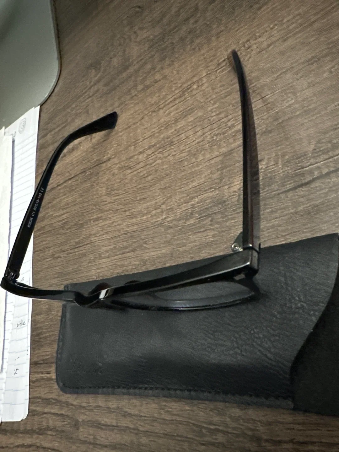 Blue light Reading Glasses with Case image indicator(2)