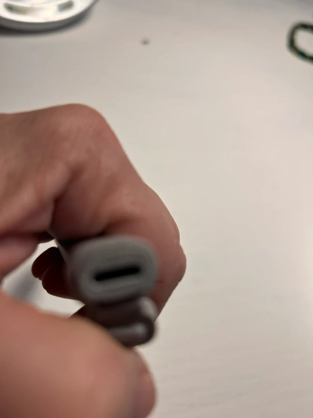 Logitech Crayon Digital Pencil - iPad Accessory image indicator(2)