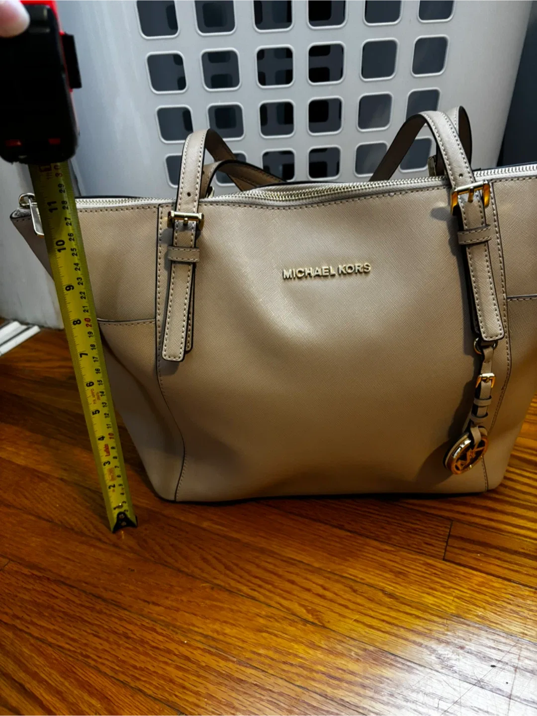 Michael Kors Black Tote Bag - Cream image indicator(3)