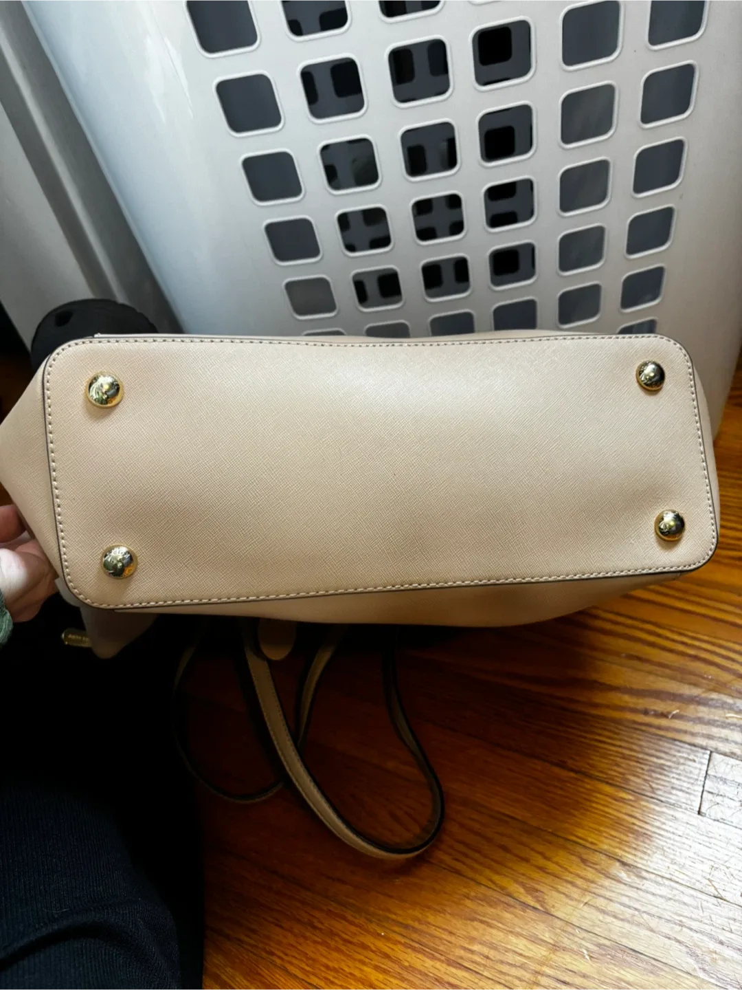 Michael Kors Black Tote Bag - Cream image indicator(7)