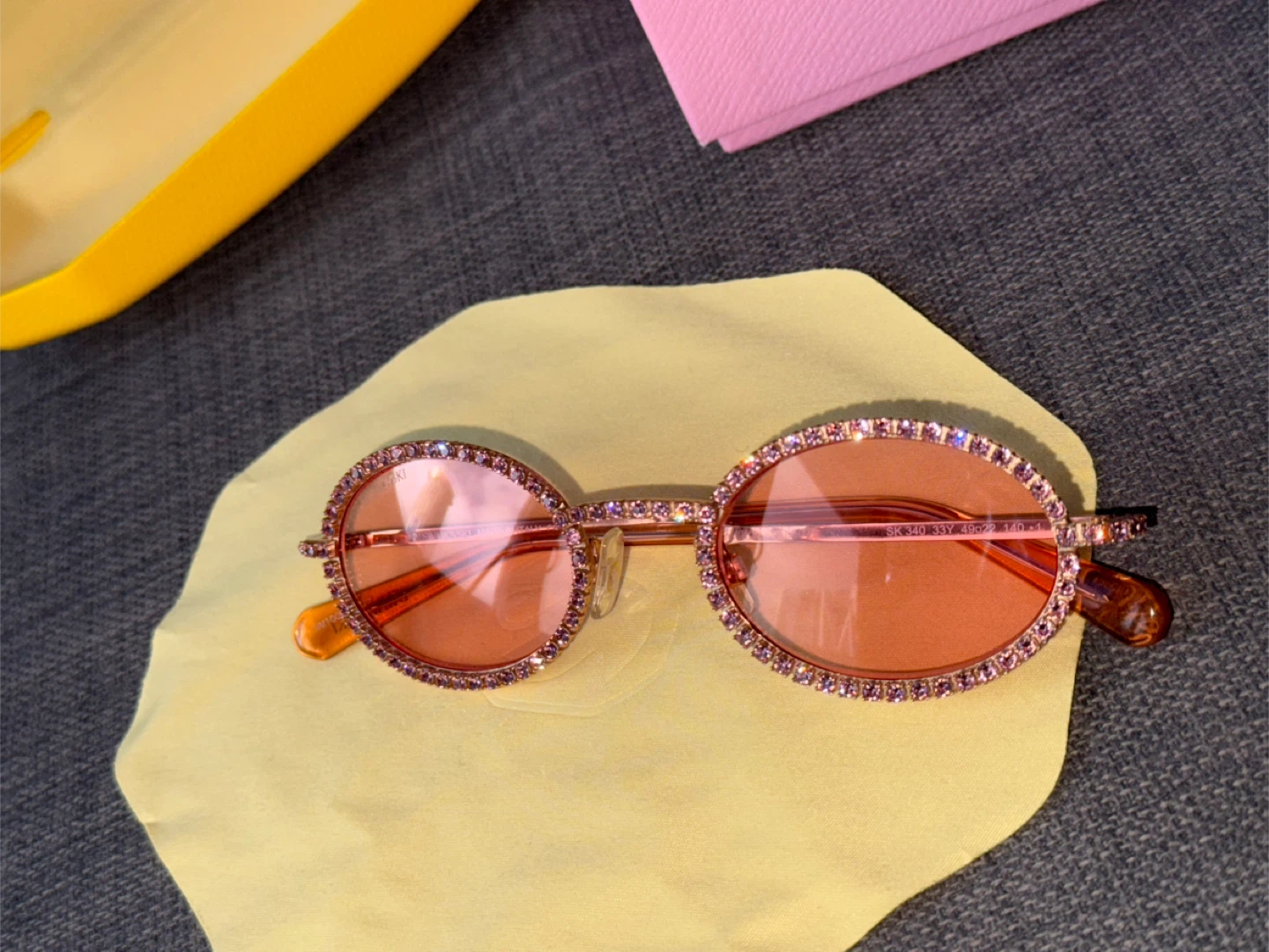 Swarovski Sunglasses oval pave crystals Pink - photo 2
