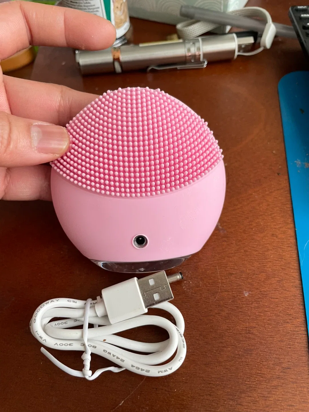 FOREO Luna Mini 2 Facial Cleansing Brush image indicator(2)