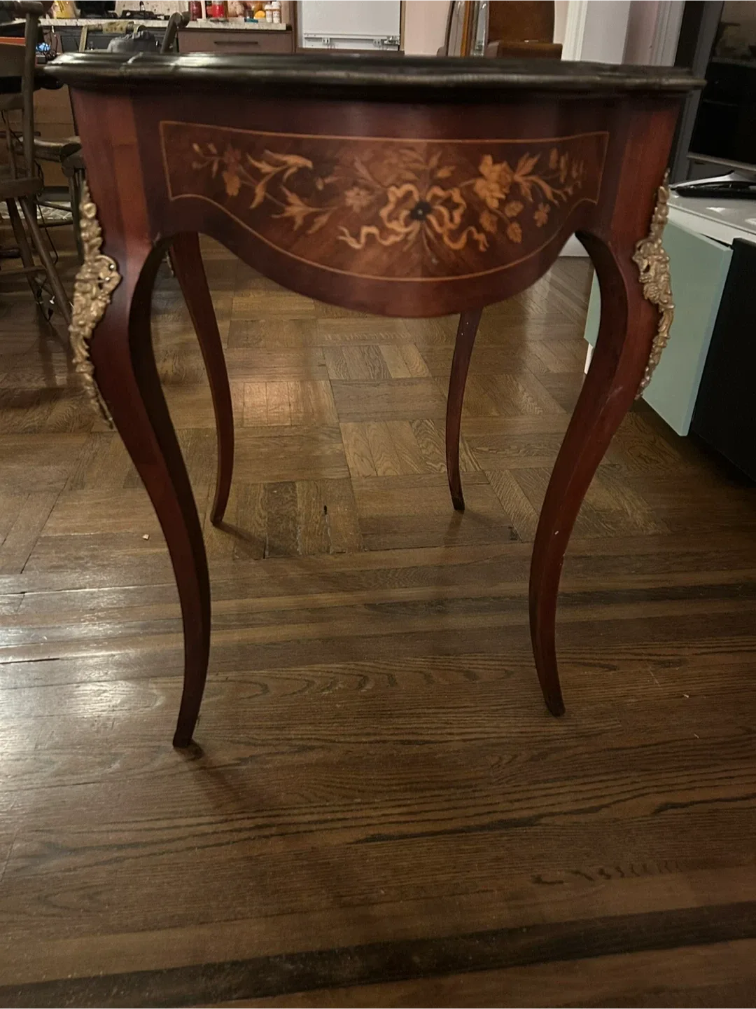 Vintage Floral Inlay Accent Table image indicator(4)