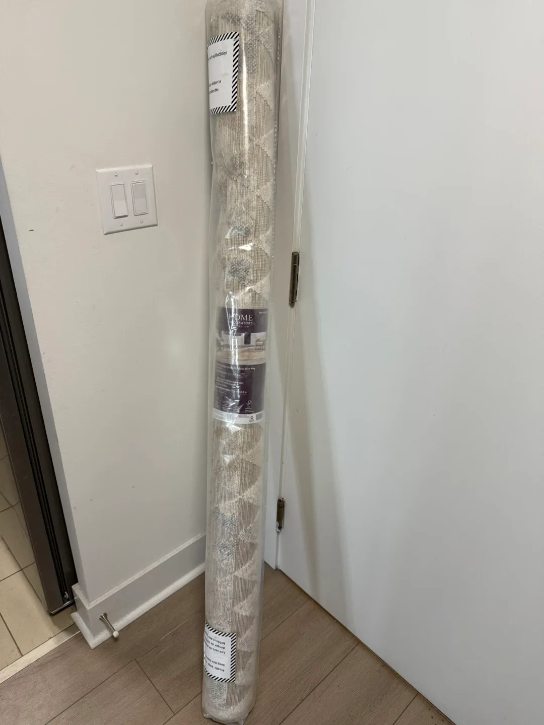 NEW Home Decorators Collection Triangle Indoor/Outdoor Area Rug