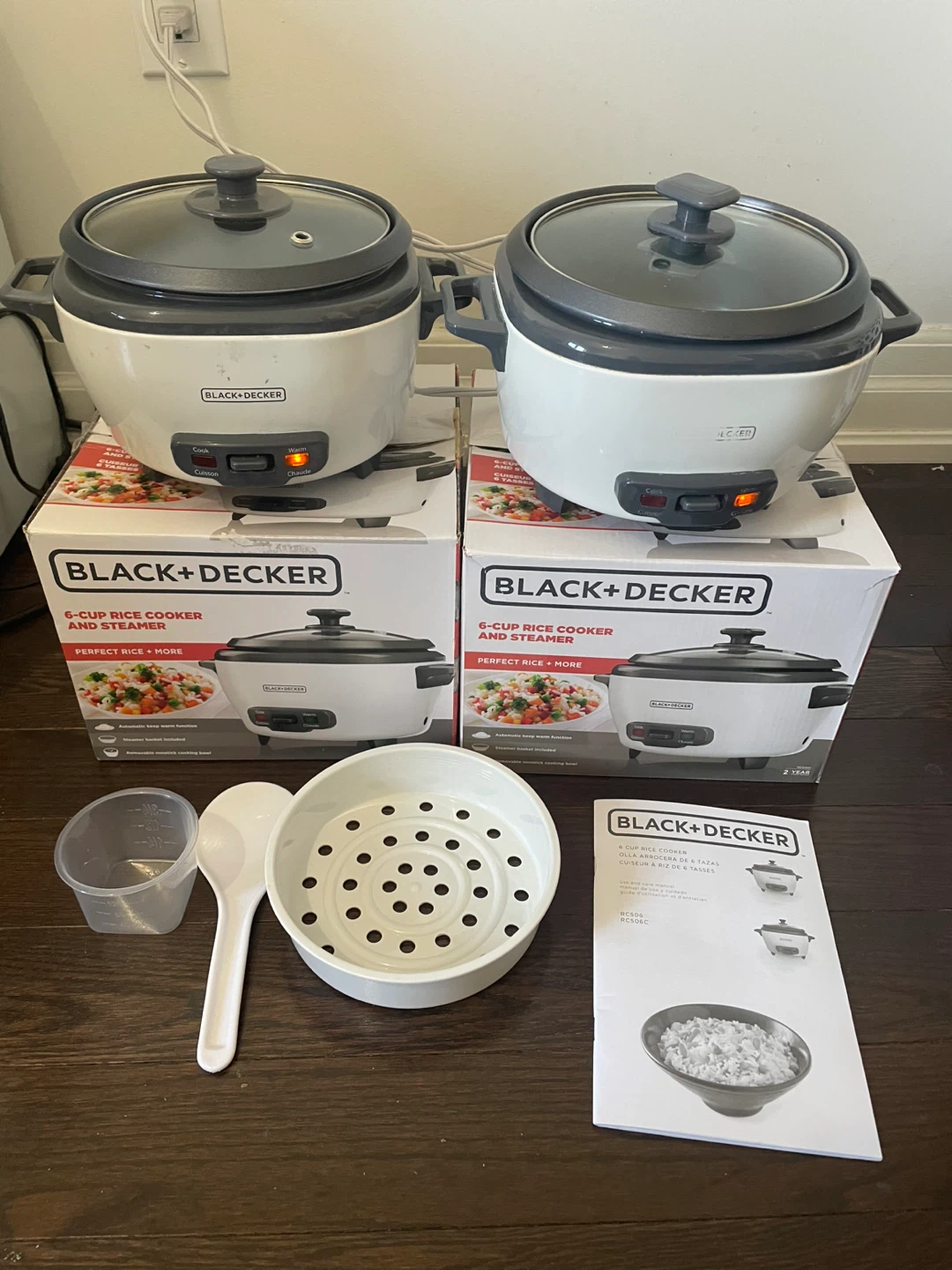 2 Black+Decker 6-Cup Rice Cookers