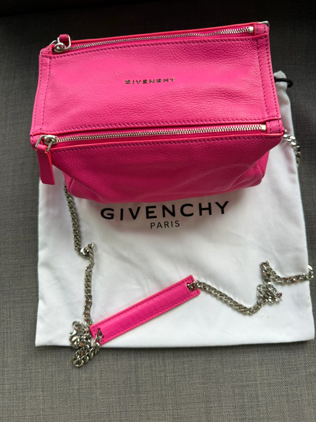 Givenchy small sugar chain bag  - Shocking Pink - photo 2