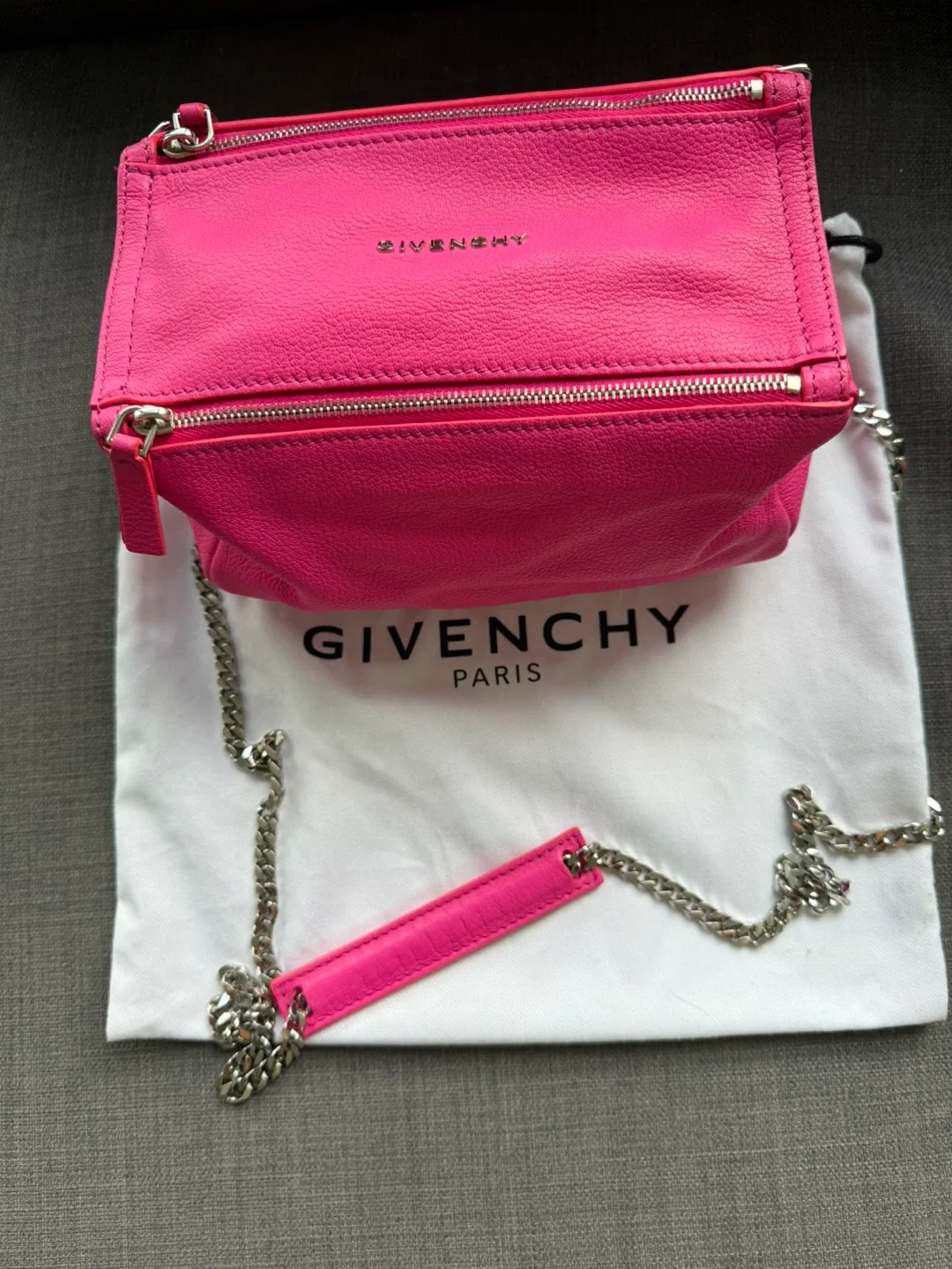 Givenchy small sugar chain bag  - Shocking Pink image indicator(2)