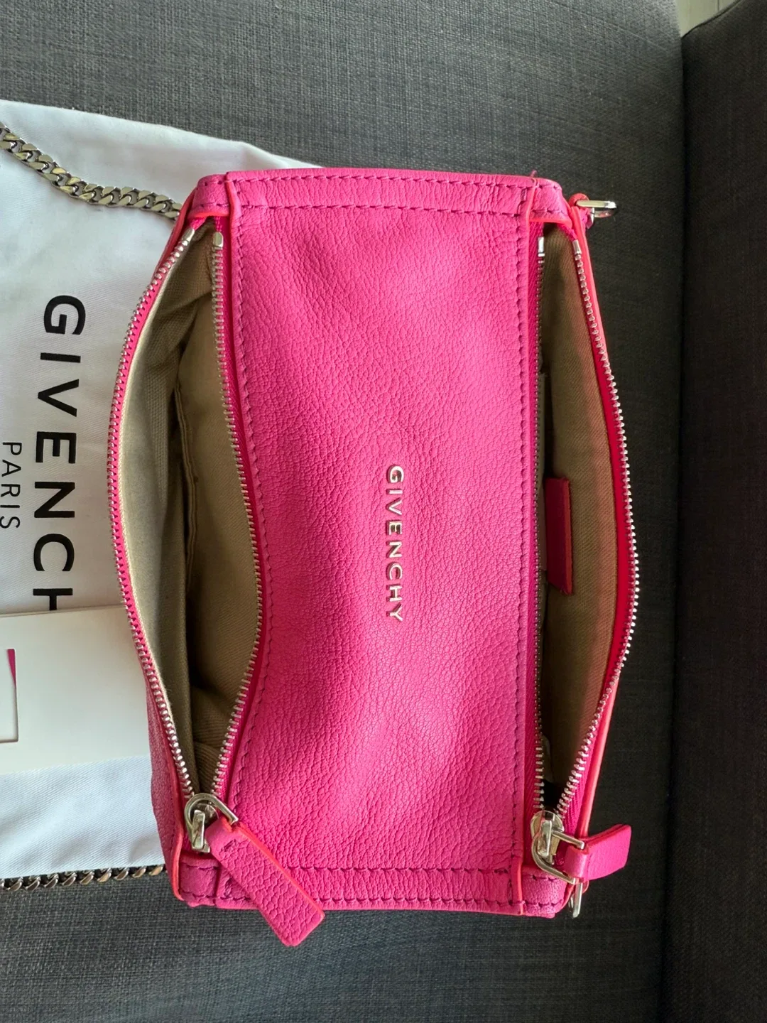 Givenchy small sugar chain bag  - Shocking Pink image indicator(3)