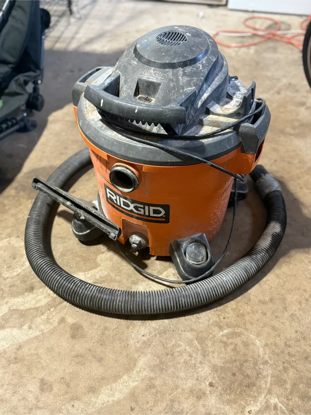 RIDGID Wet/Dry Vacuum thumbnail
