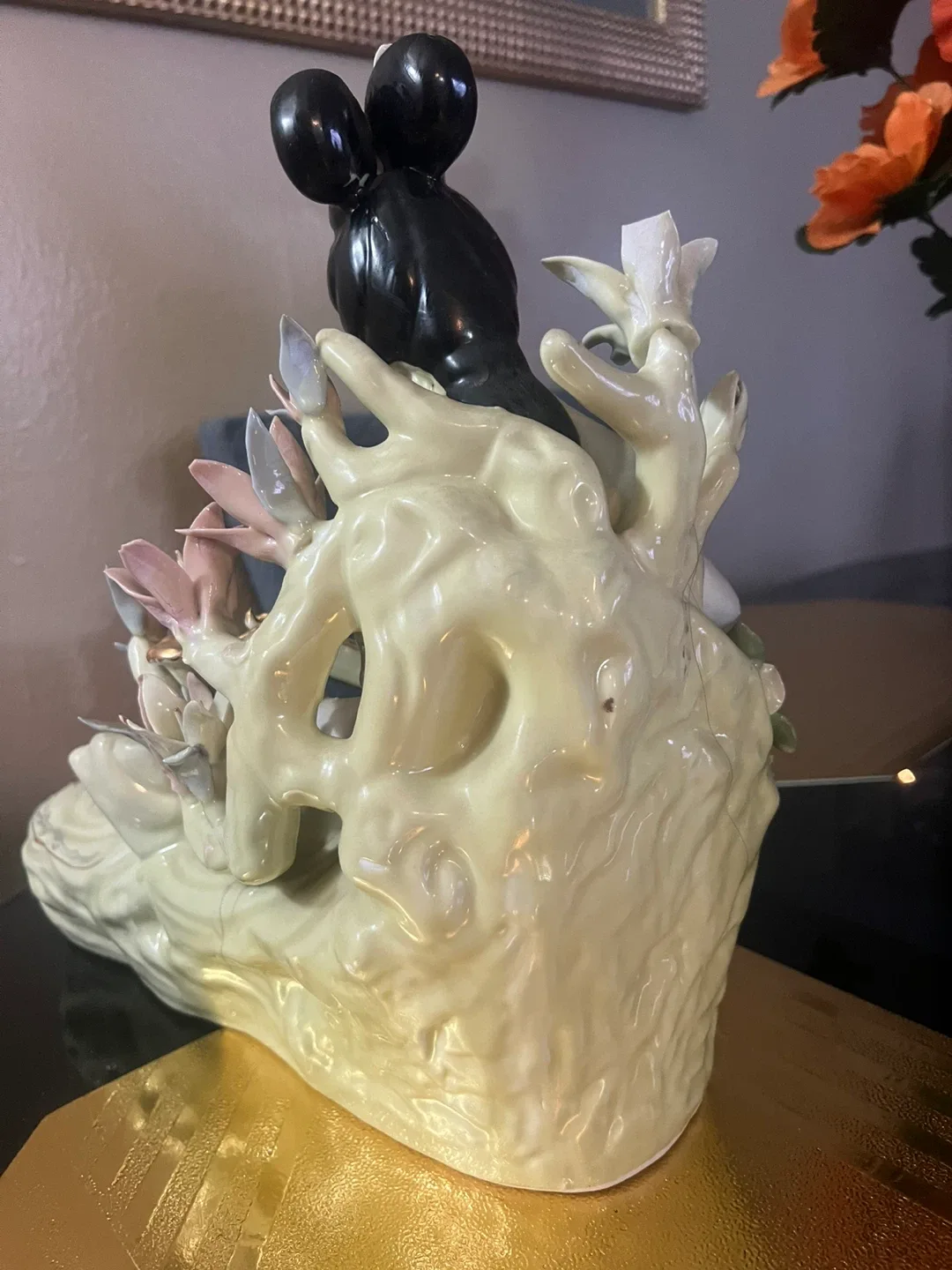 Vintage Asian Woman Figurine image indicator(2)