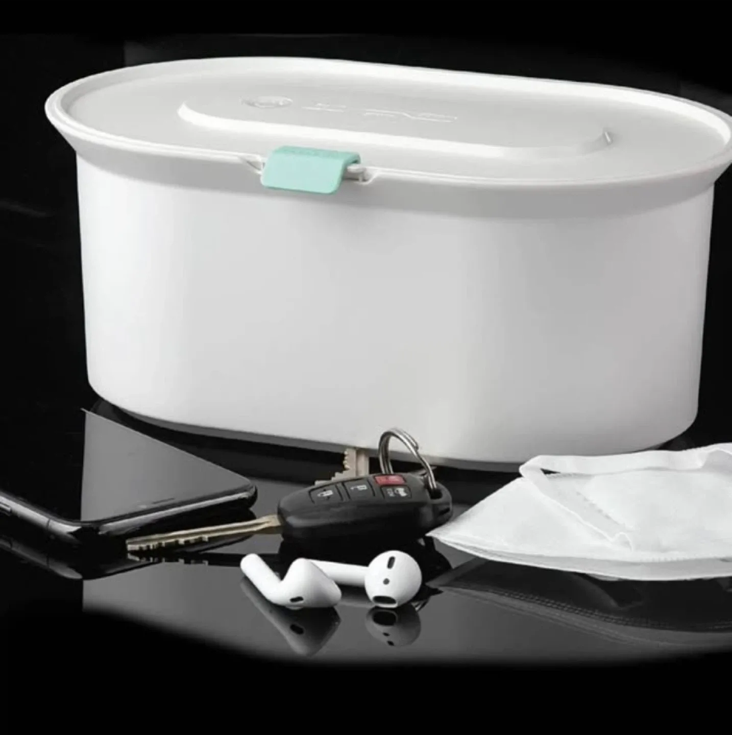 NuvoMed UV Sterilizer Box - Like New! image indicator(5)