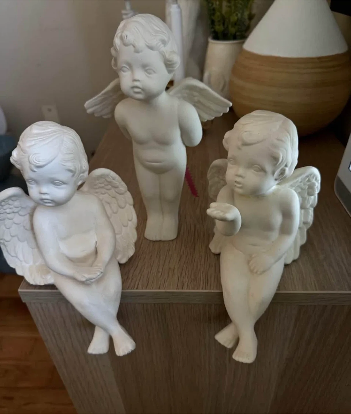 Adorable set of 3 Angels Figurines image indicator(3)