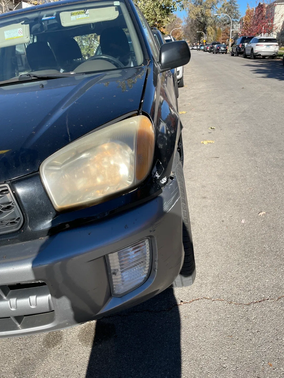 Toyota RAV4 - Damaged
