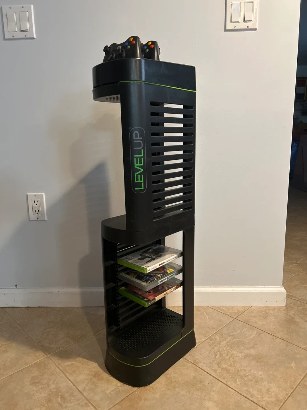 Level Up Game Storage Tower - Black image indicator(4)