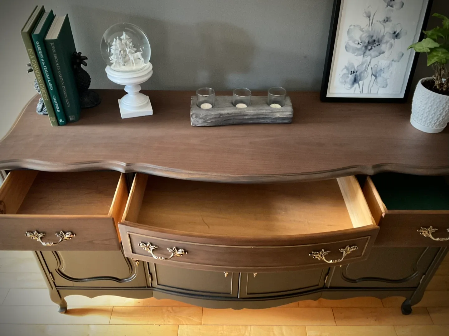 ✨ Refinished Knetchel Solid Wood Sideboard / image indicator(6)