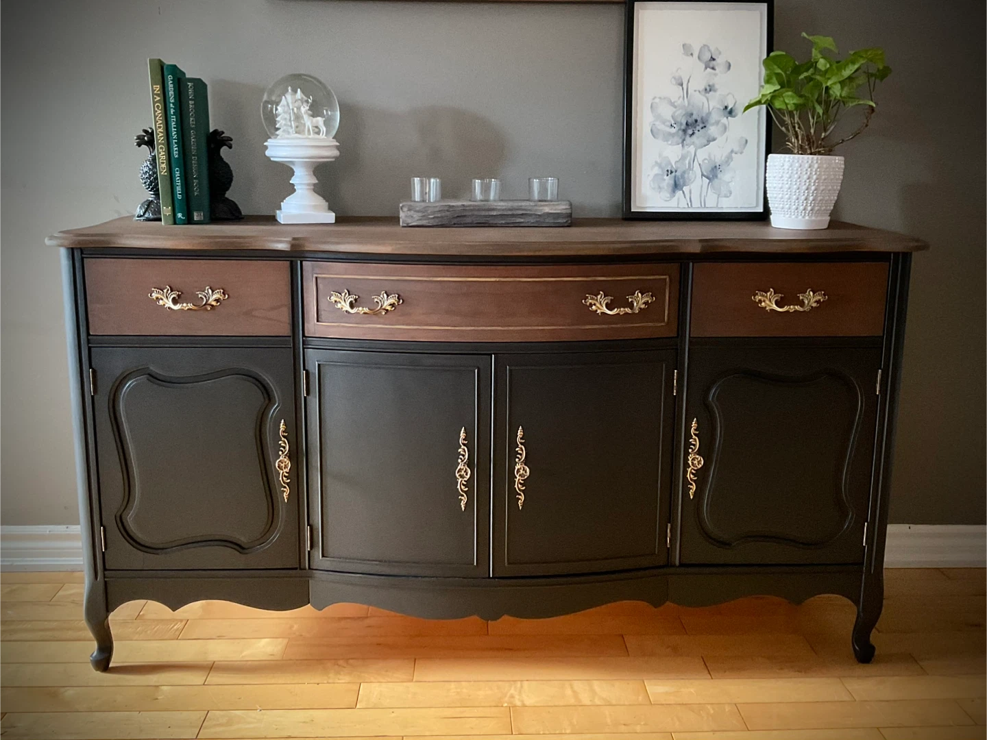 ✨ Refinished Knetchel Solid Wood Sideboard /