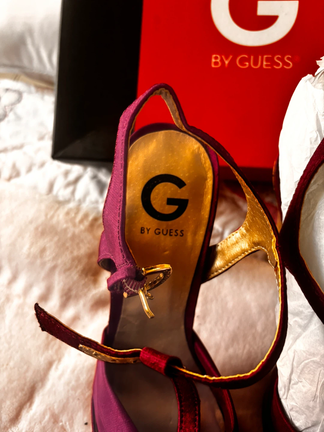 Guess purple  Heels - Size 9M - photo 3