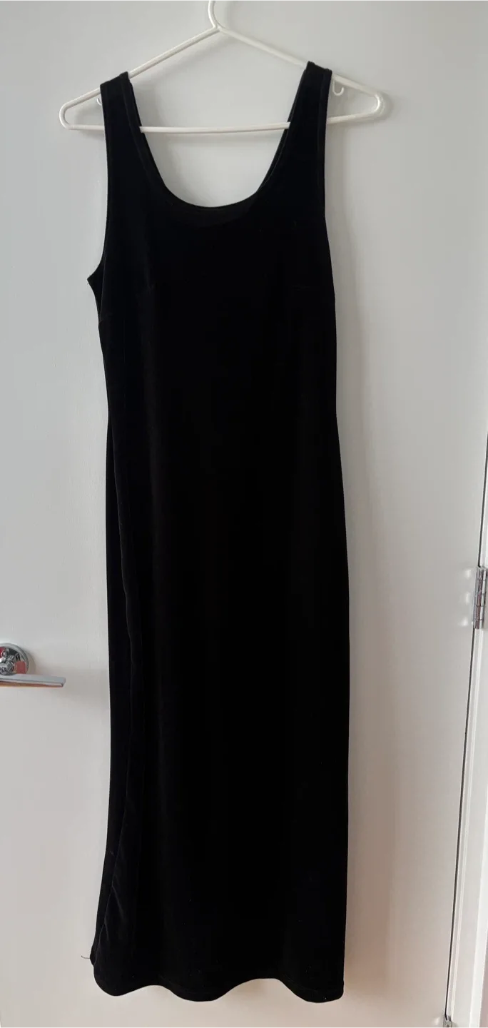 Elegant Black Velvet Gown - Sm/M 32” pit to pit thumbnail