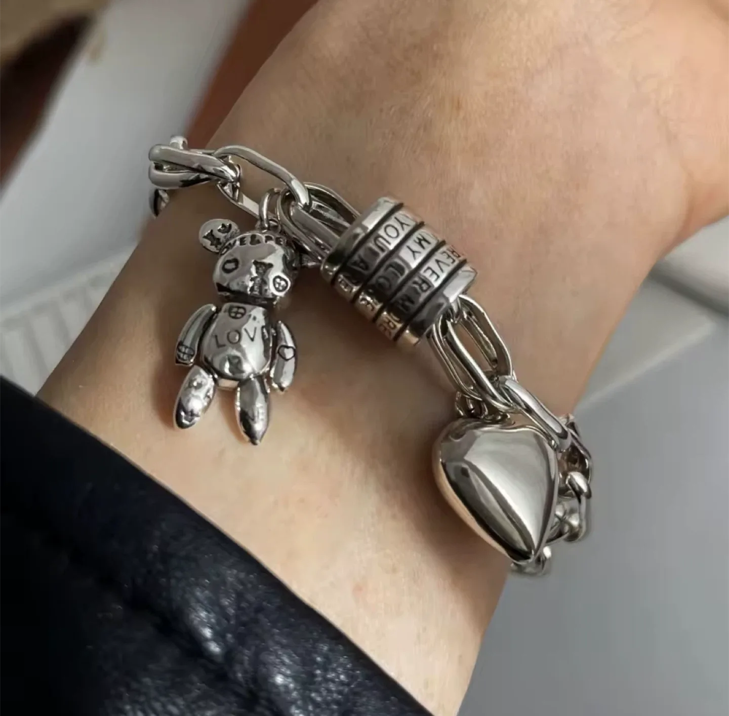 Silver Charm silver plated Bracelet with Teddy Bear and Heart