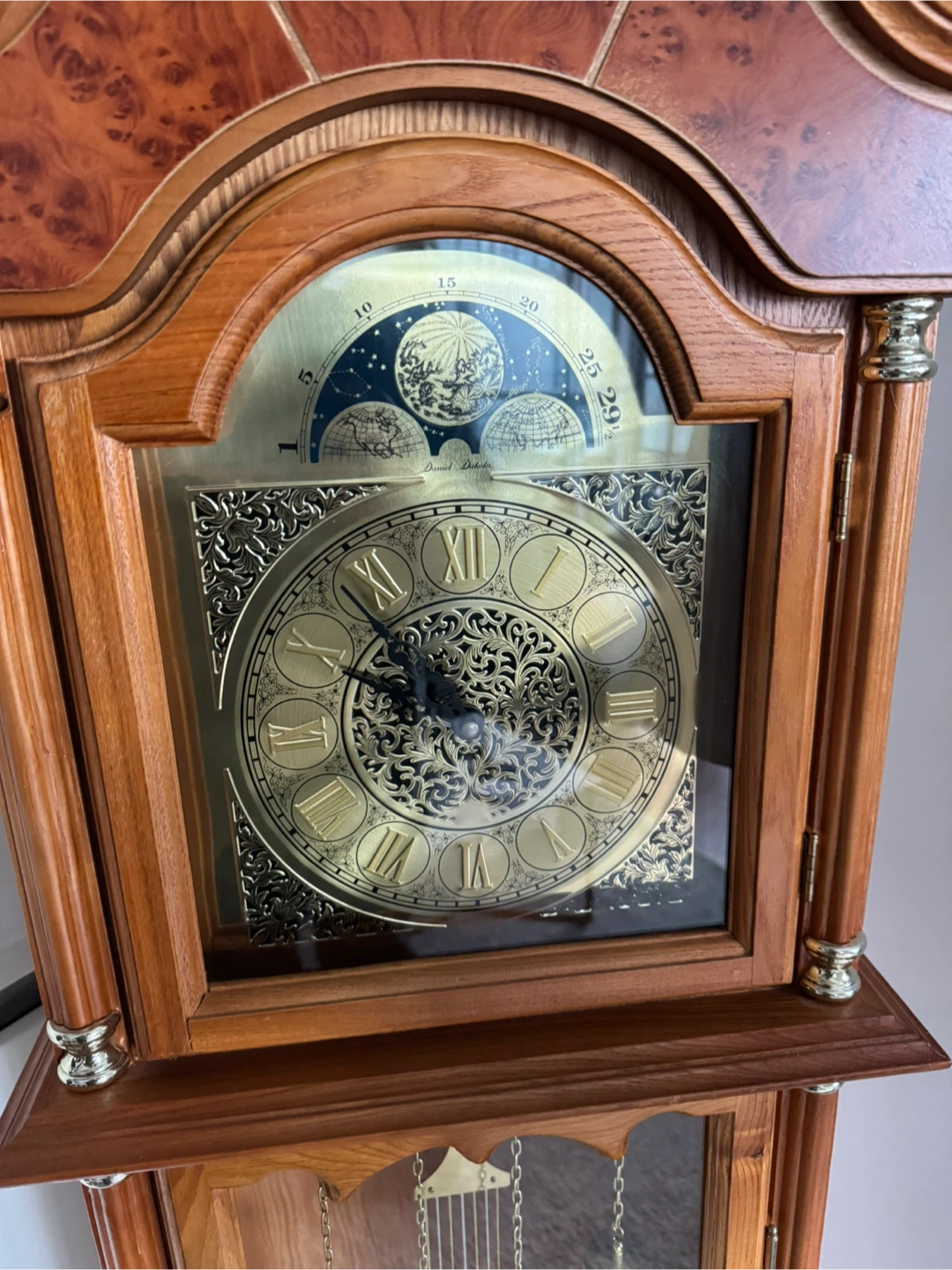 Grandfather Clock - Excellent Condition! - photo 2