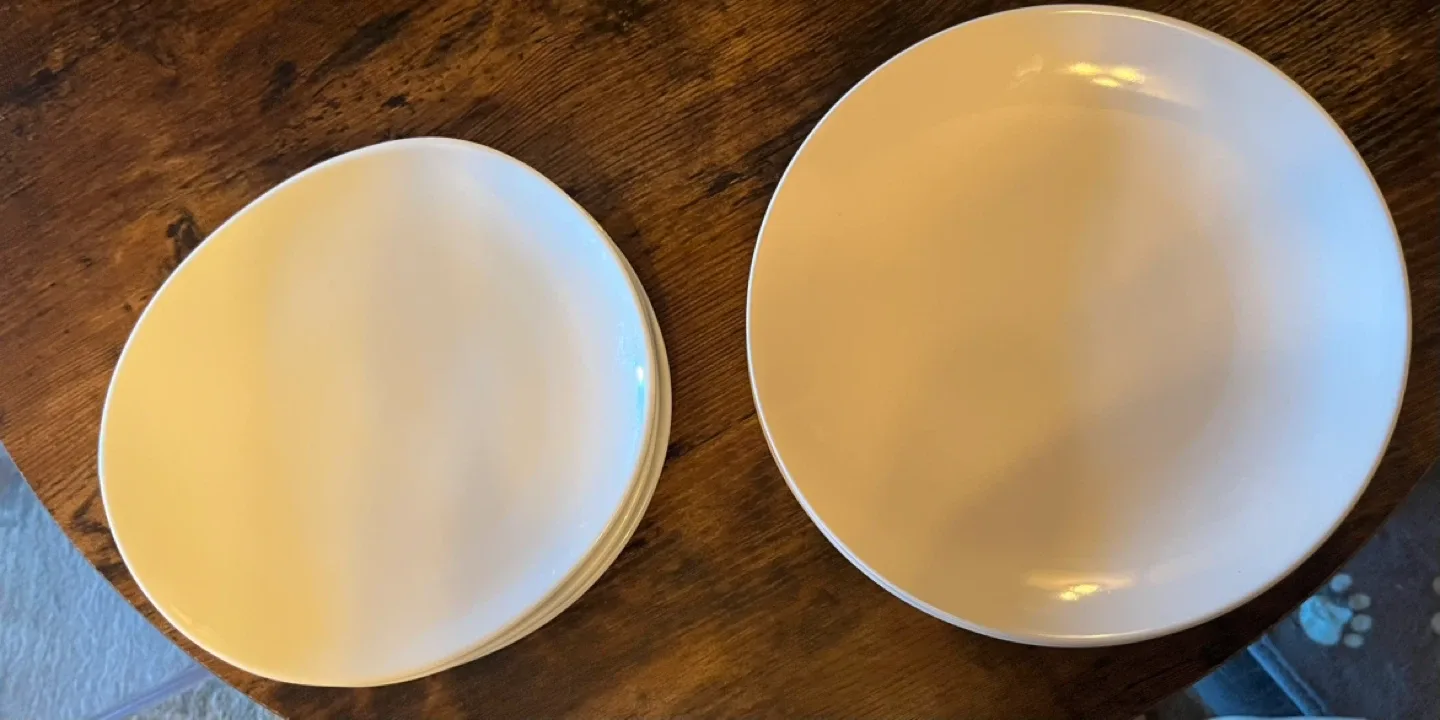 Set of 10 White Plates – 5 Dinner + 5 Dessert thumbnail