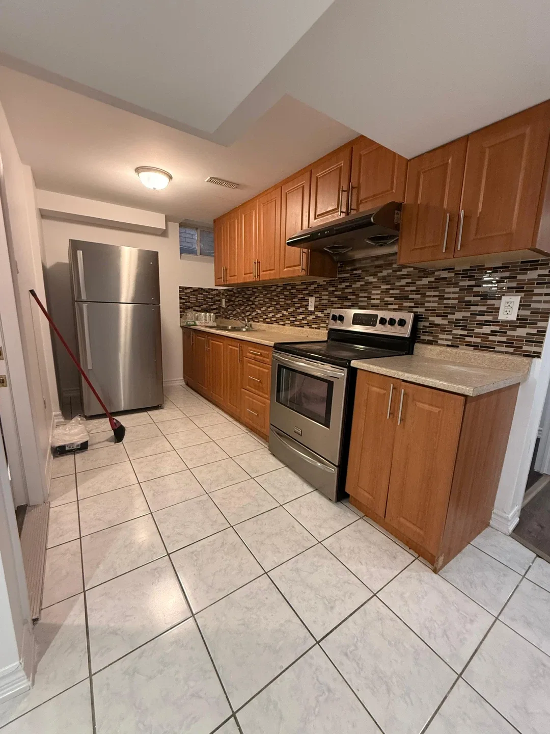 3 bedroom basement image indicator(6)