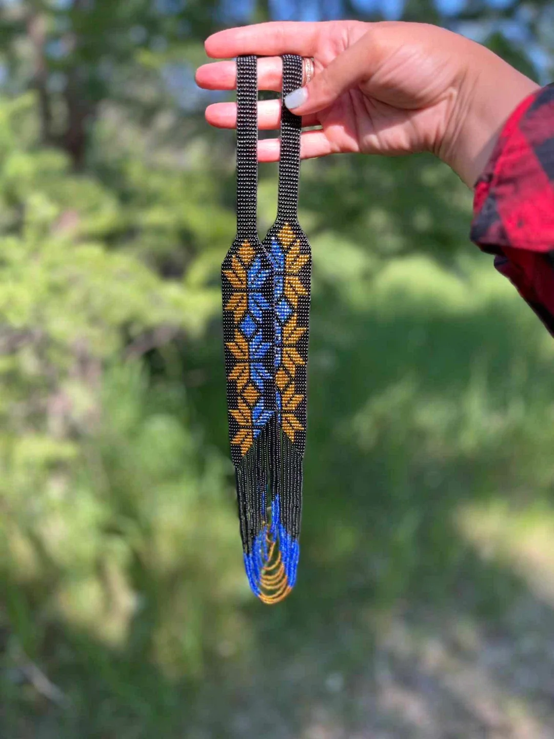 Handmade Beaded Necklace - Blue & Gold image indicator(2)