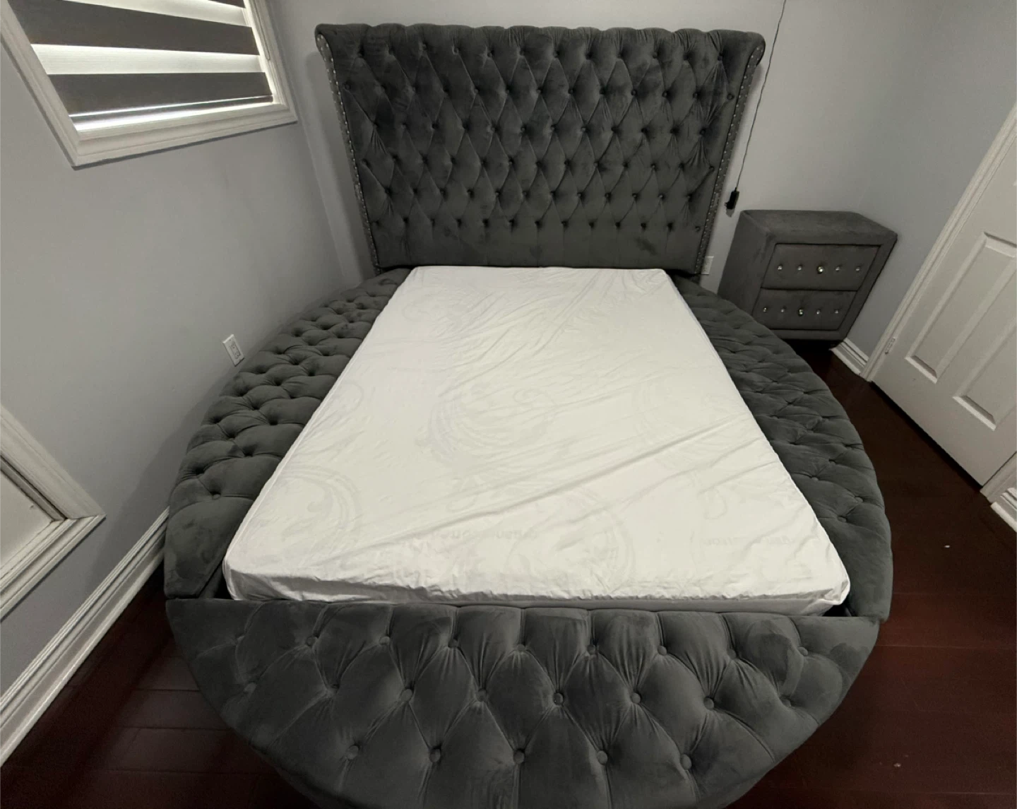 Grey Round Tufted Bed with Storage & Nightstand