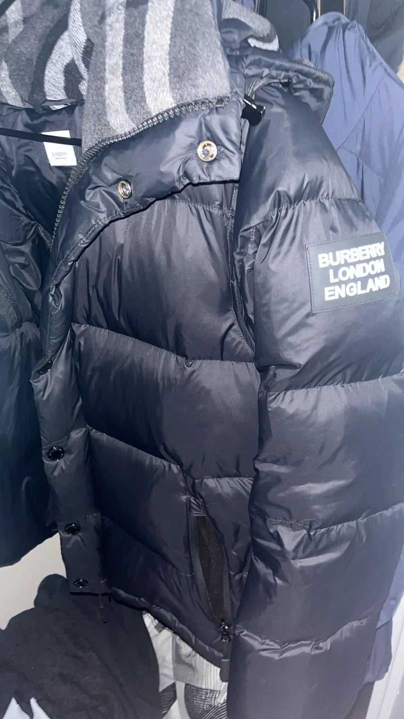 Burberry London England Puffer Jacket image indicator(2)