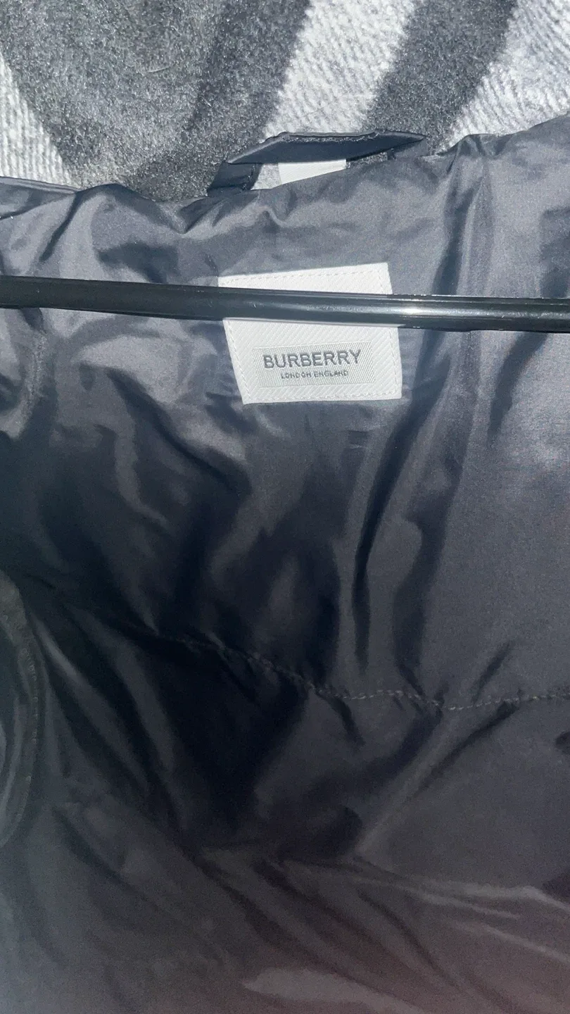 Burberry London England Puffer Jacket image indicator(3)