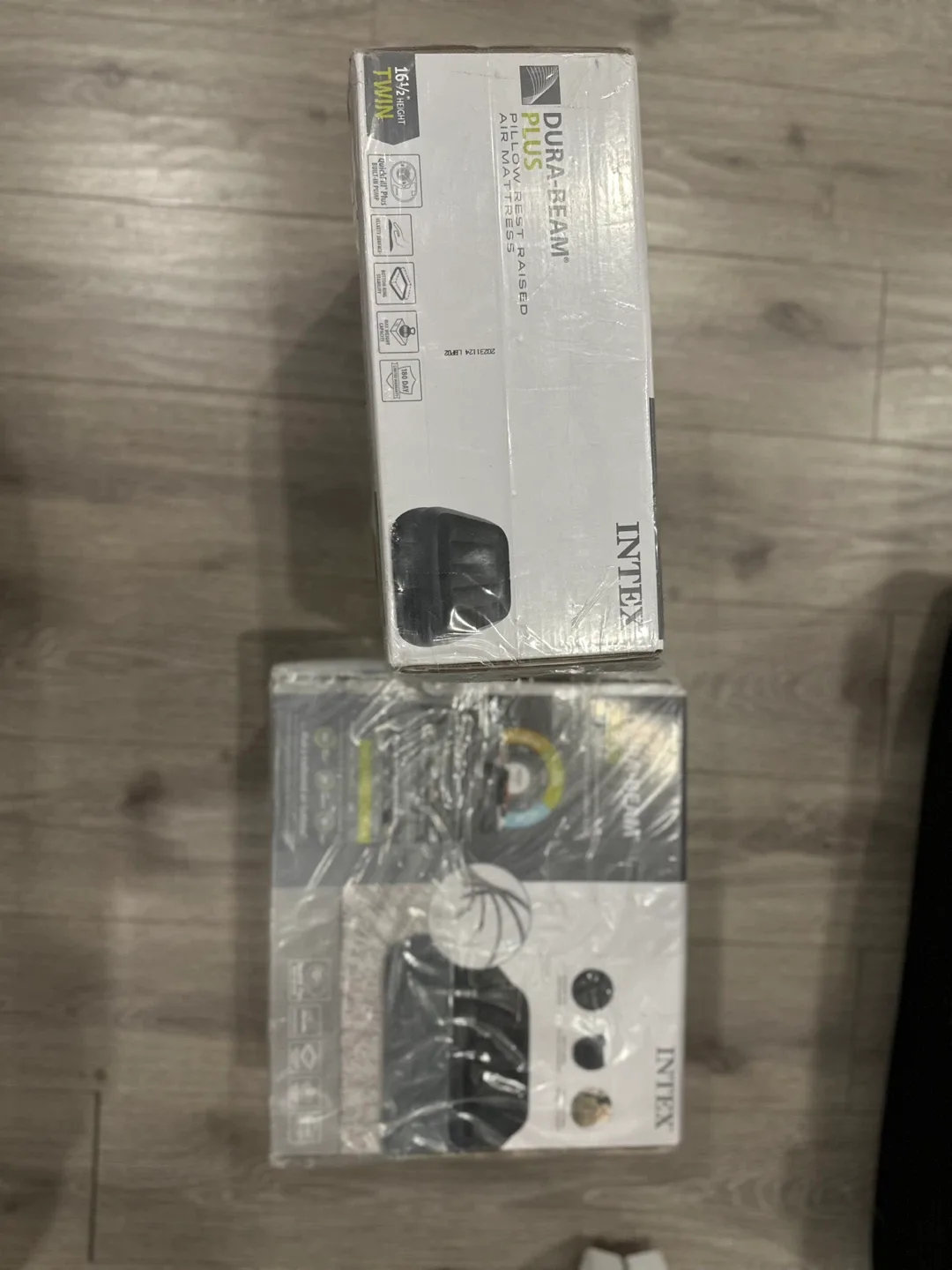 Intex Dura-Beam Plus Pillow Rest Twin Air Mattress - NEW image indicator(3)